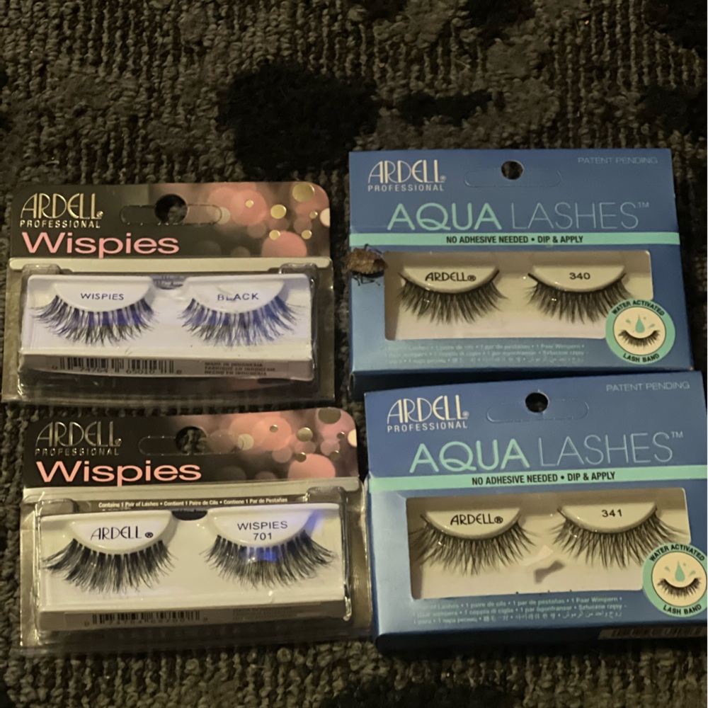 4 packs of Ardell lashes